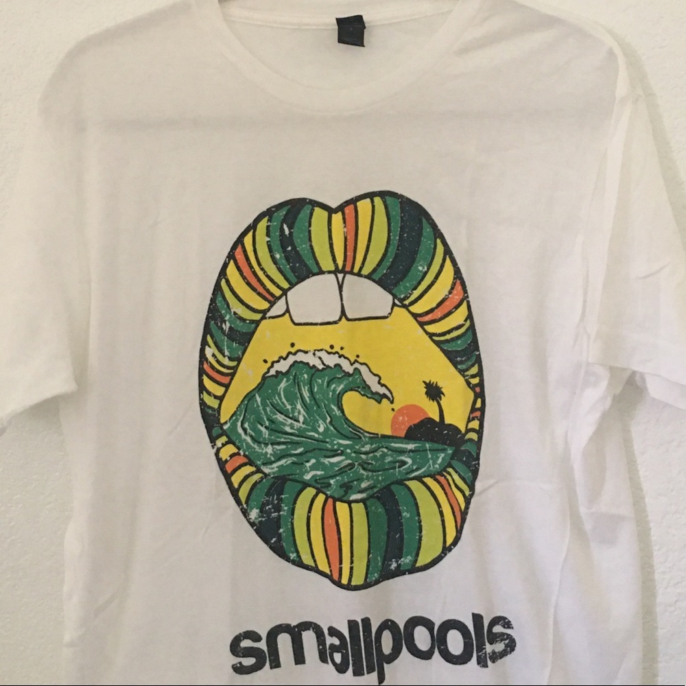 Smallpools T-shirt